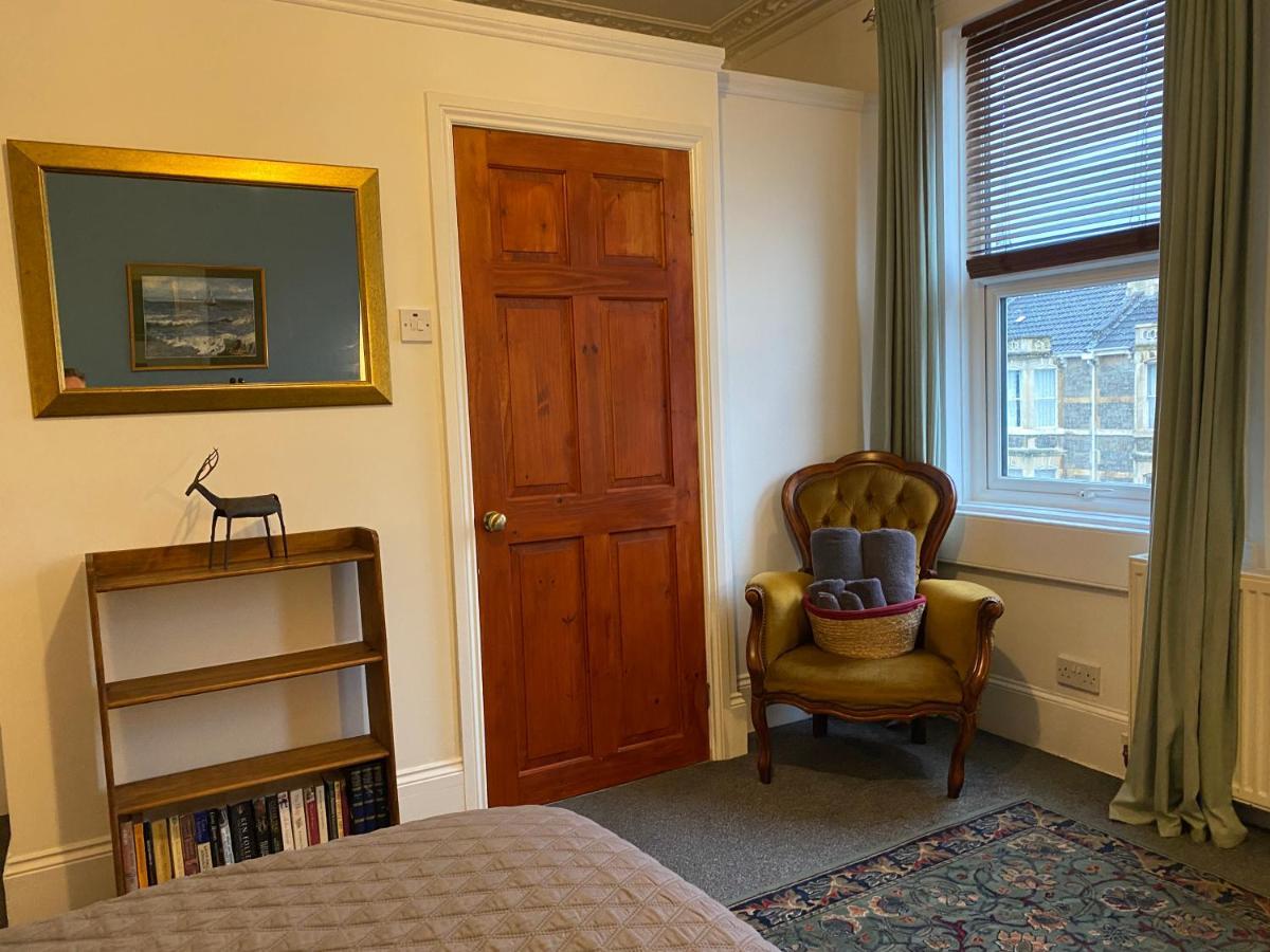 Hotel Lynwood House à Bath Extérieur photo